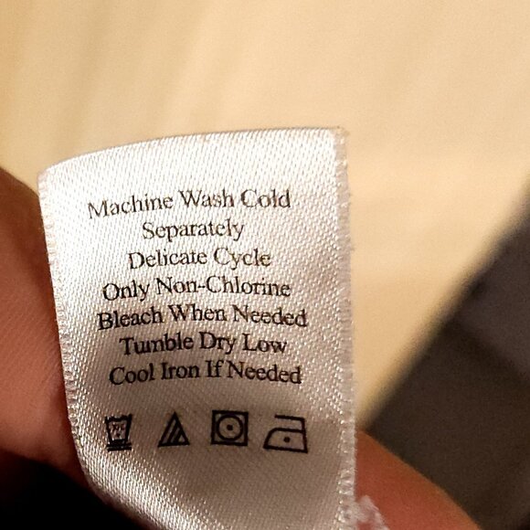 Coldwater Creek Black Sheer Floral Short Sleeve Button Front Blouse Medium - Picture 6 of 6